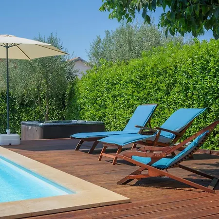 Casa Rossa Nova Vas (Porec)